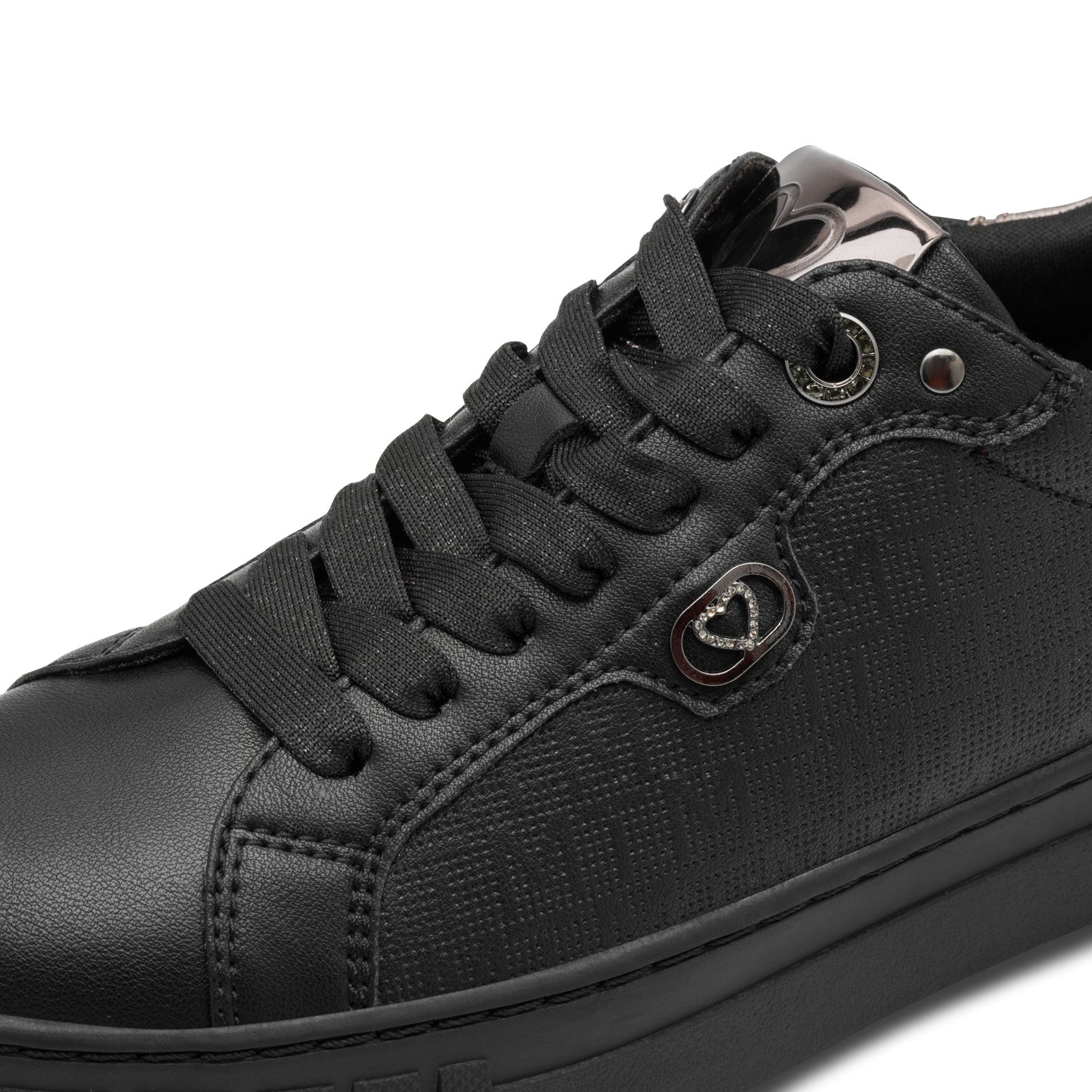 BLACK SNEAKERS