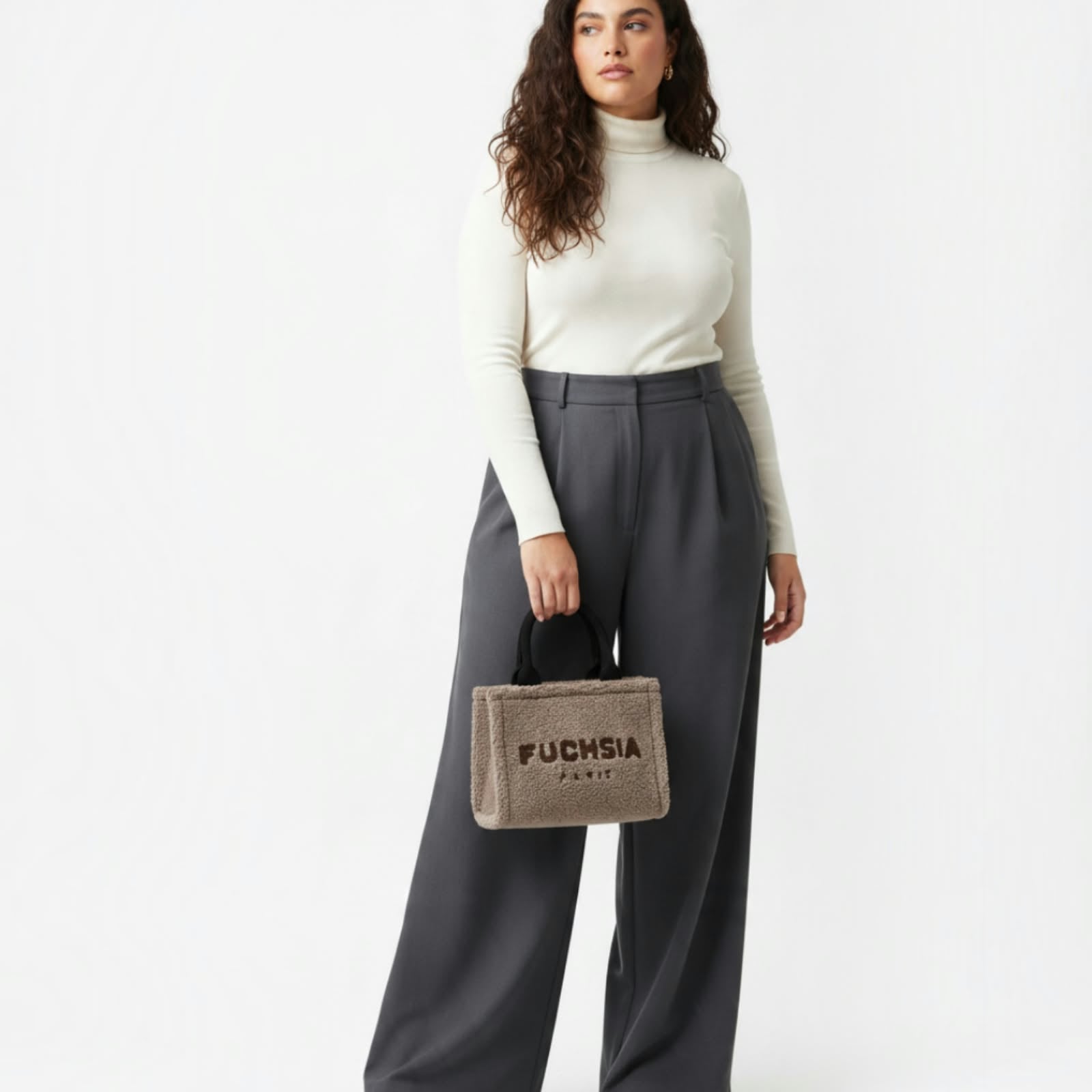 WOOL HANDBAG