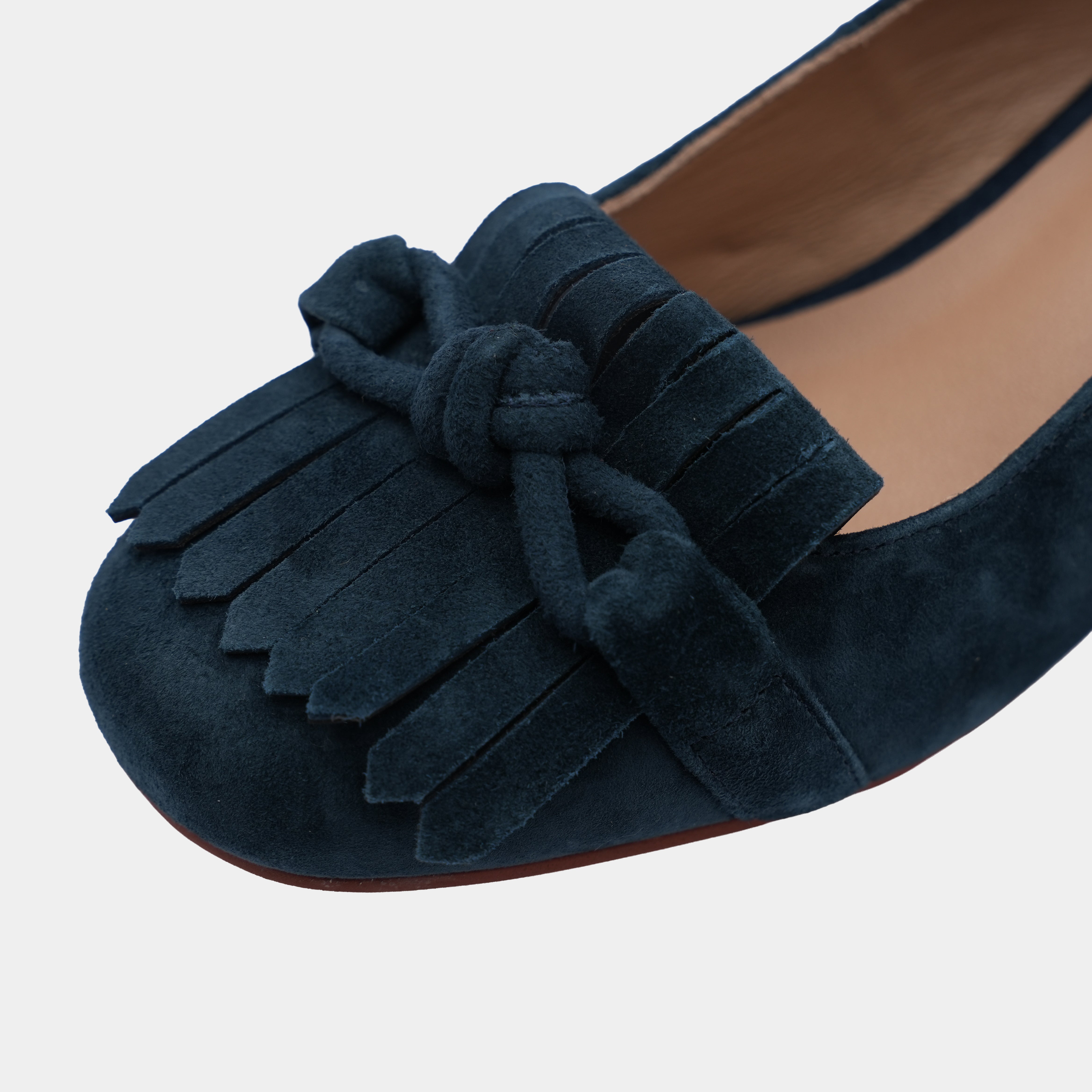 NAVY SUEDE HIGH HEELED SHOE