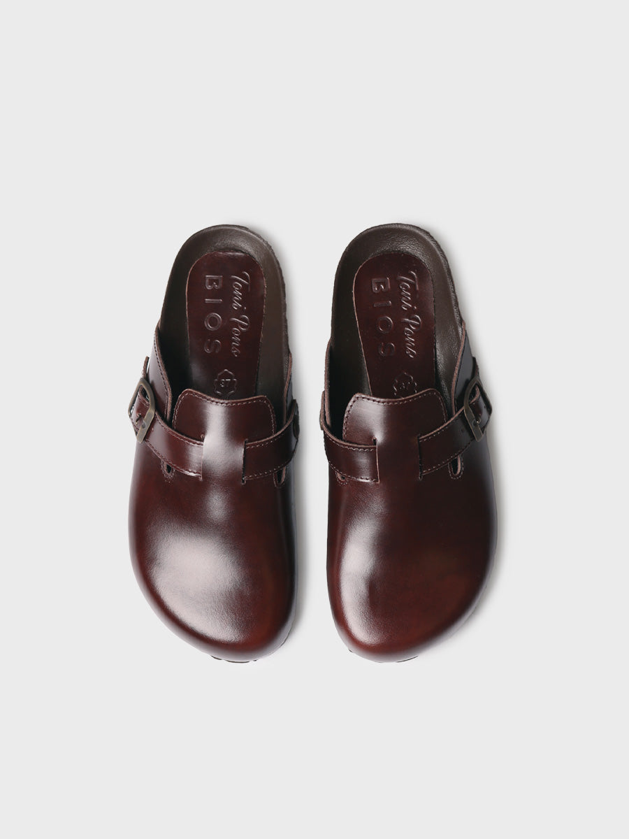 BROWN FELT MULE
